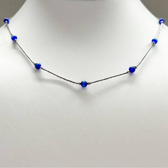 Vintage Liquid Silver Blue Cats Eye Necklace - Picture 6 of 9